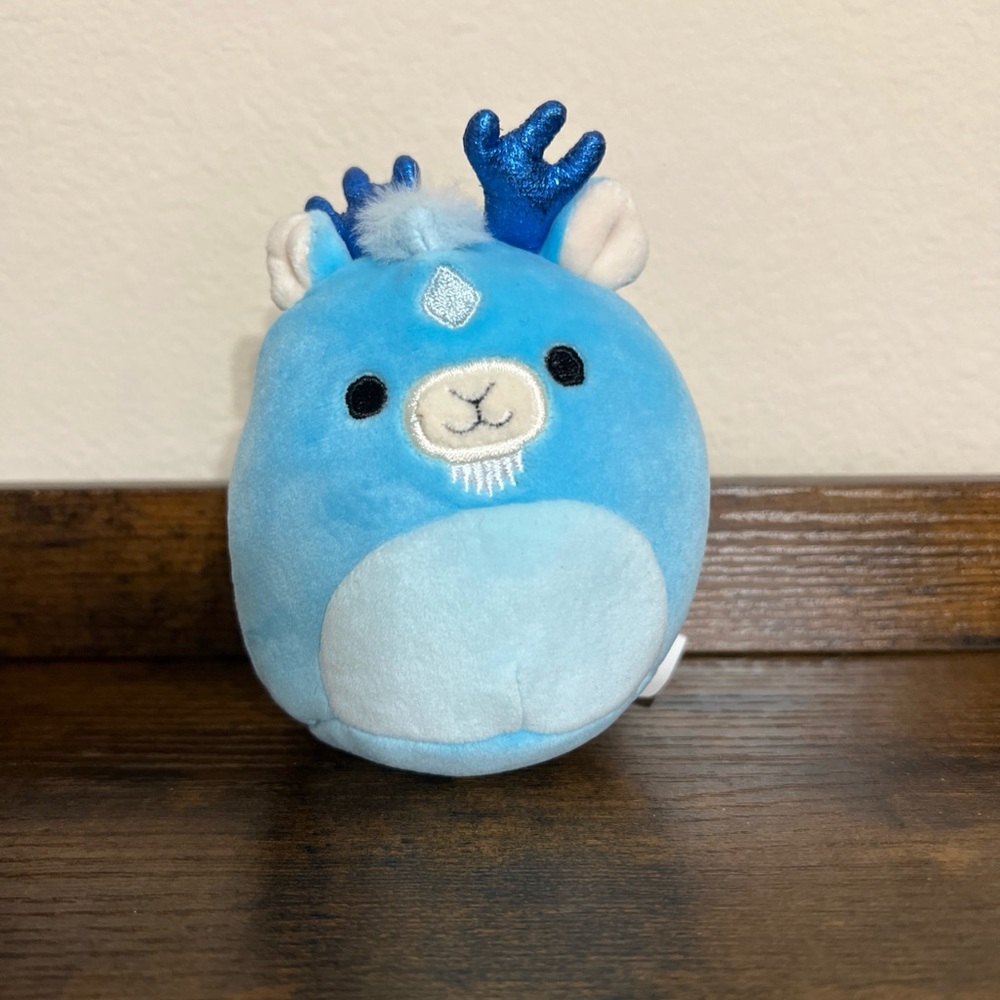 Squishmallows 3.5" Xam Blue Kirin Clip On Keychain Backpack